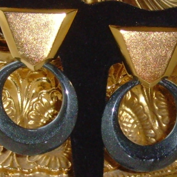 Yves Saint Laurent Dangle Earrings -YSL - Picture 14 of 16